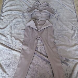 Women's Gray Leggings